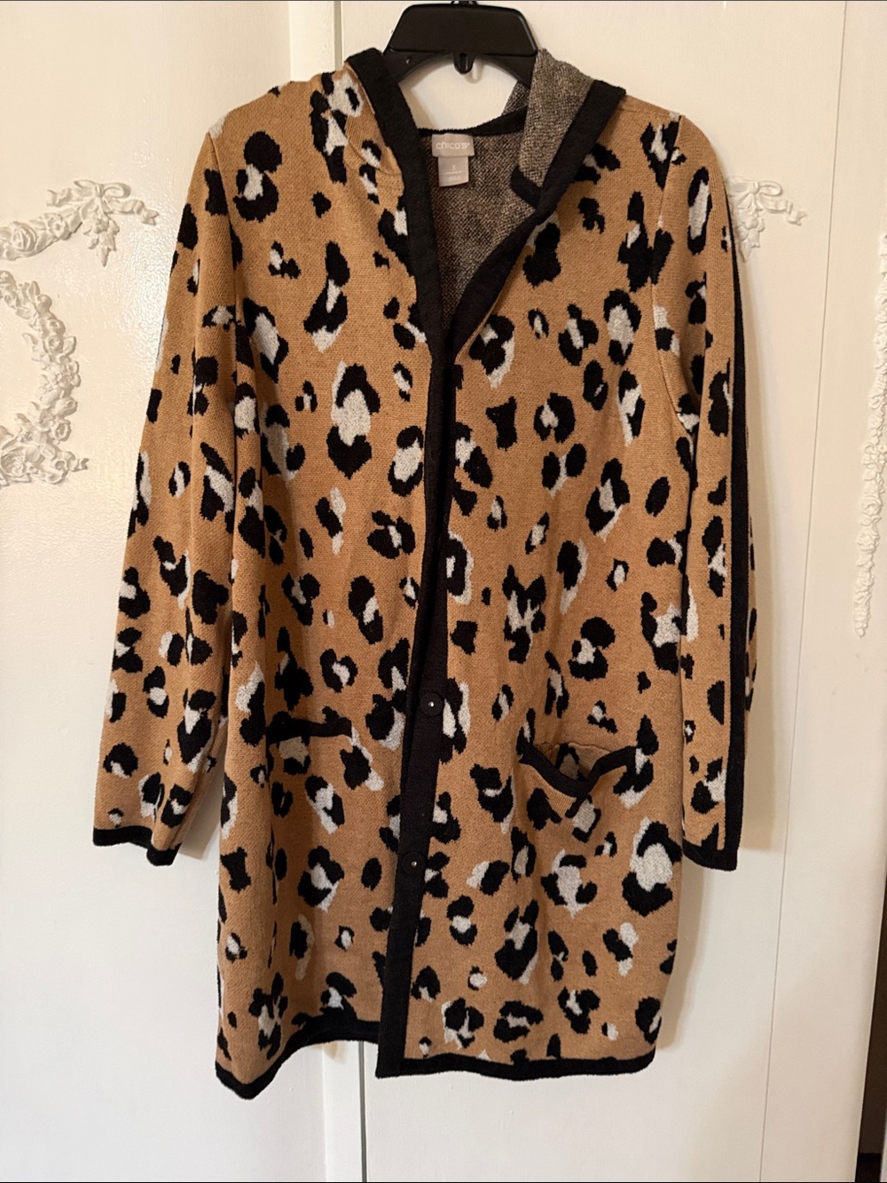 Chico's Leopard-Print Hooded Cardigan - Camel, Black & White. SZ 3 (16-18). NWOT